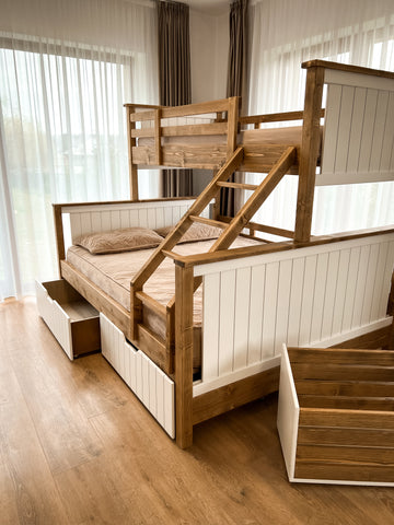 Pat supra etajat din lemn masiv 