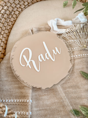 Topper tort personalizat - Simple Name Beige